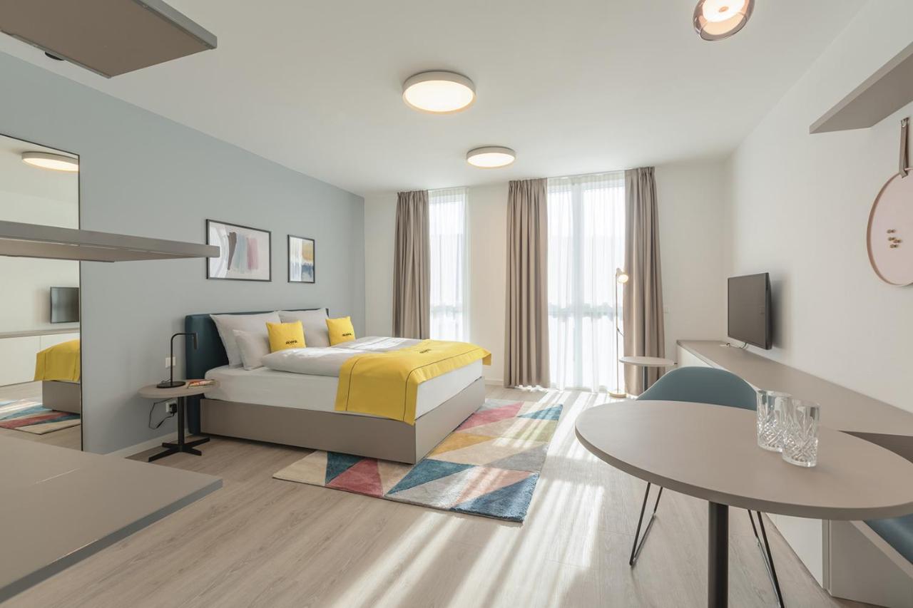 Hotel Acora *